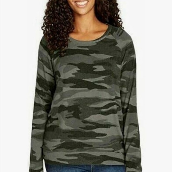 Camo Sweatshirt size large - Picture 1 of 10